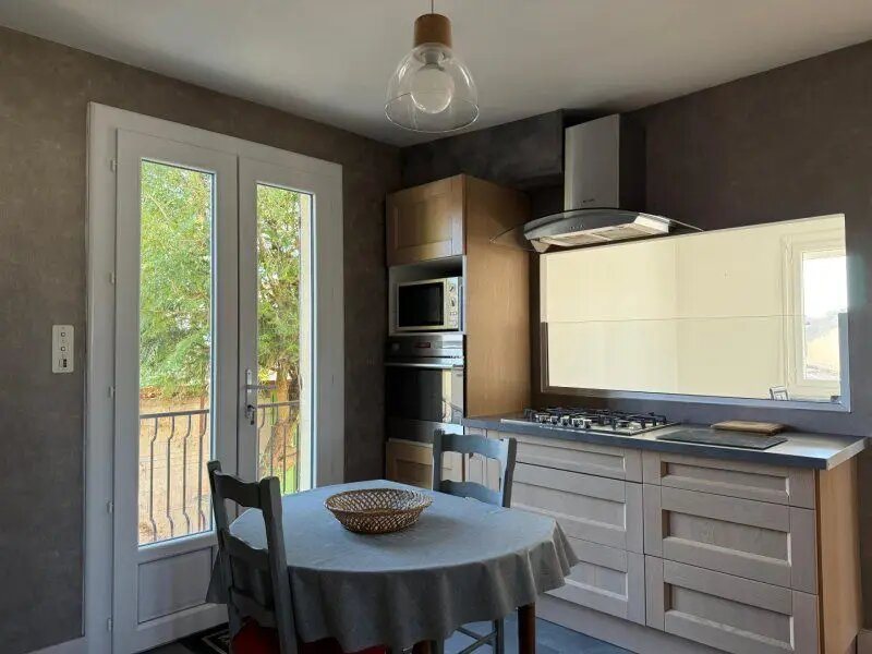 Maison à louer, 155m², La Rivière-de-Corps