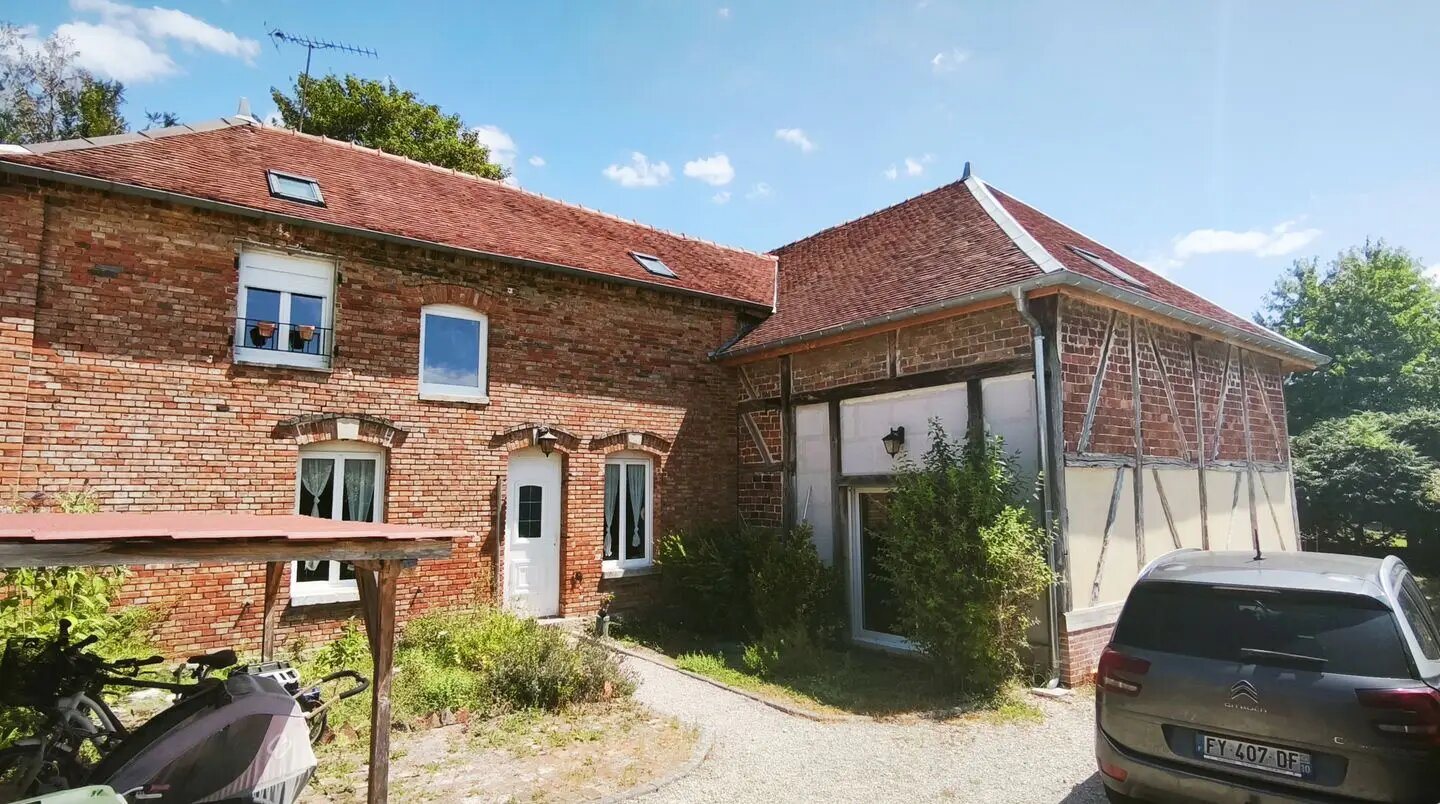 Maison à vendre, 240m², Mesnil-Saint-Père