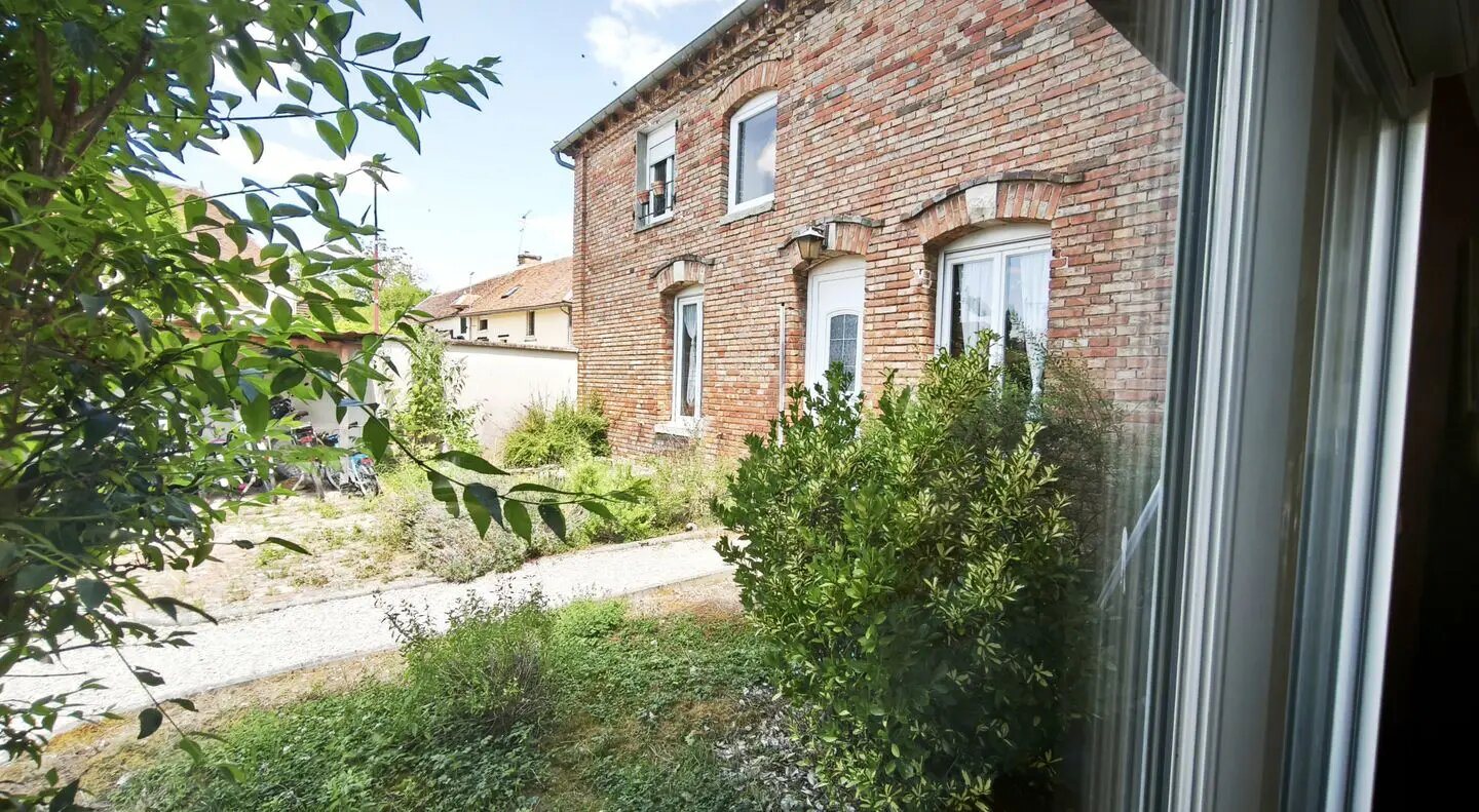 Maison à vendre, 240m², Mesnil-Saint-Père