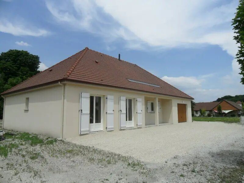 Maison à louer, 101m², Verrières