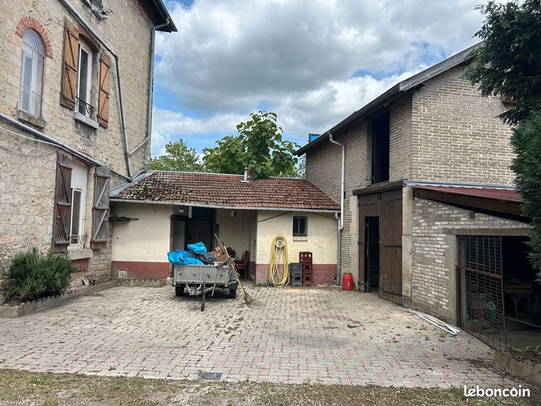 Appartement à vendre, 288m², Saint-Dizier