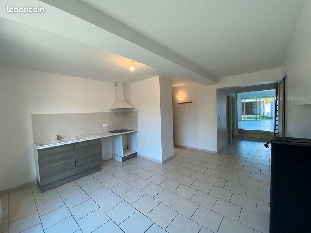 Maison à louer, 92m², Cheminon