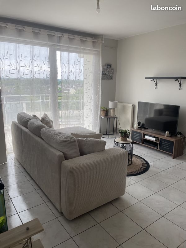 Appartement à louer, 45m², Saint-Berthevin