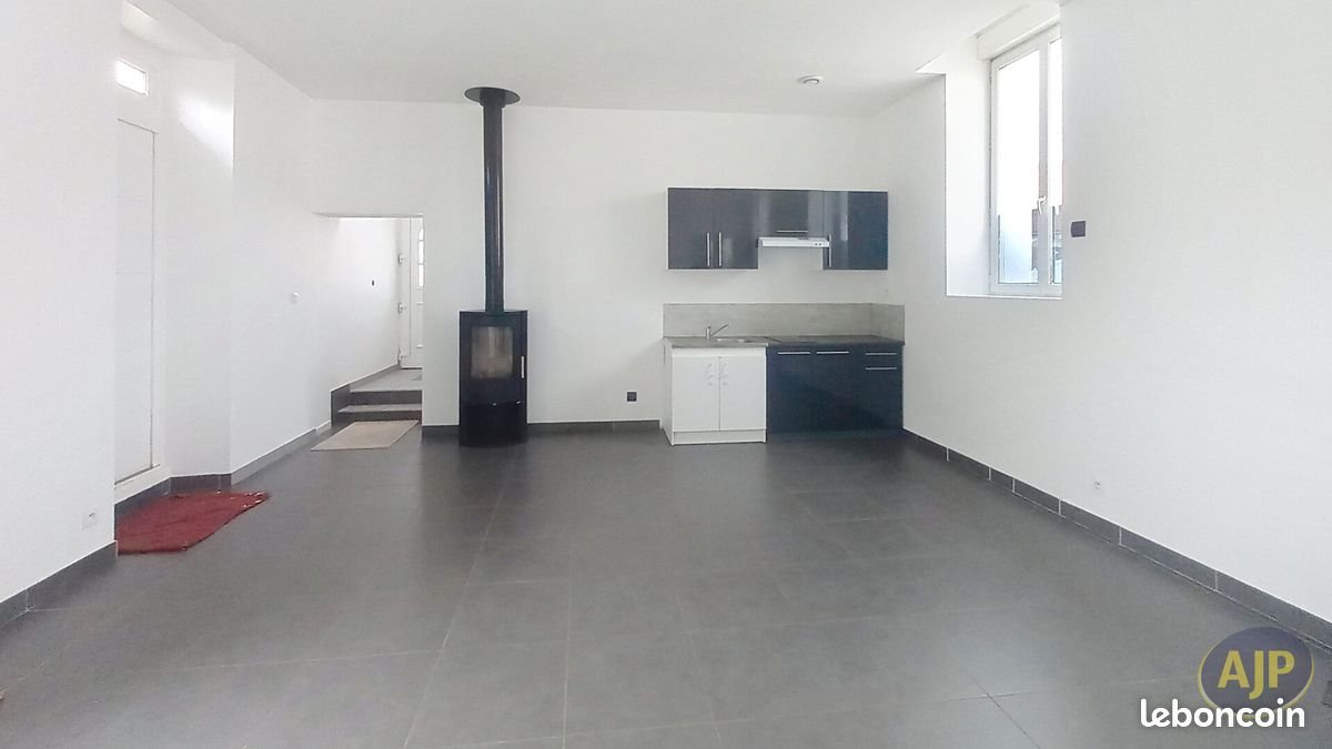 Maison à vendre, 55m², Issé
