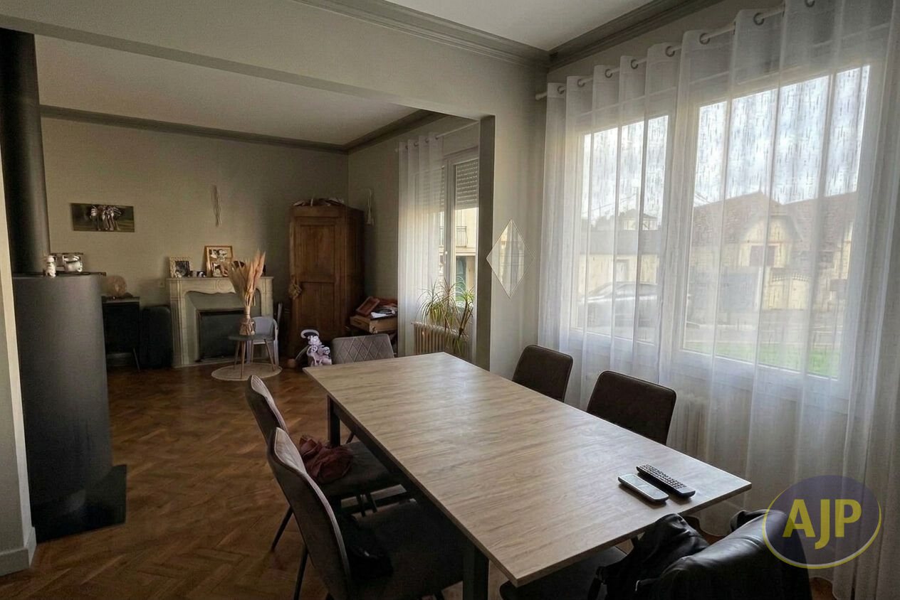 Maison à vendre, 207m², Angers