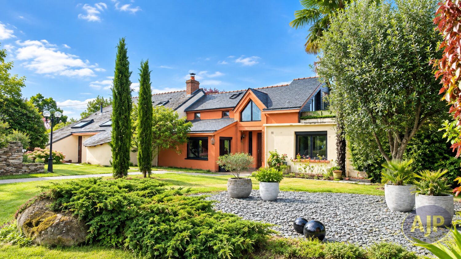 Maison à vendre, 191m², Sainte-Gemmes-sur-Loire