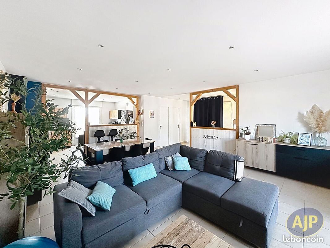 Maison à vendre, 110m², Louisfert