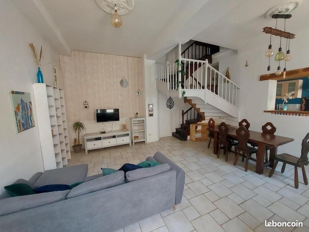 Maison à vendre, 75m², Laval
