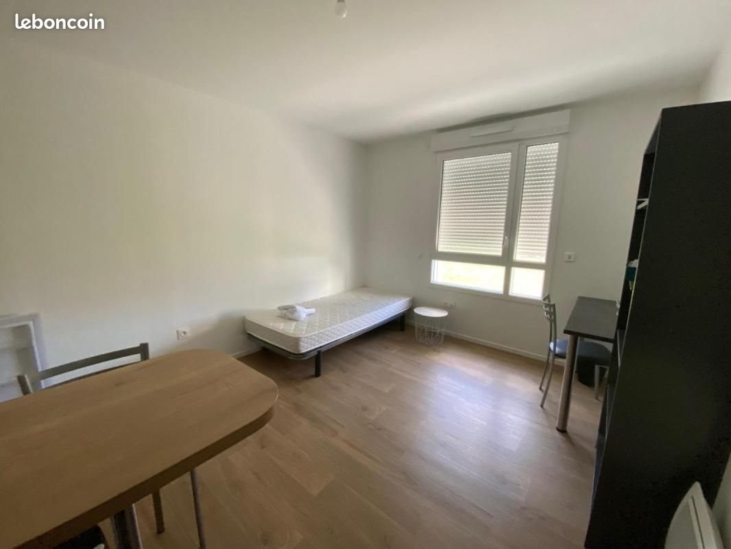 Appartement à louer, 21m², Laval