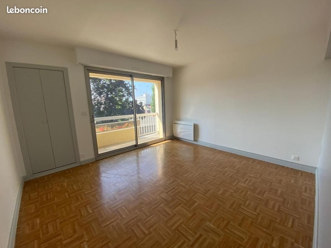 Appartement à louer, 50m², Laval