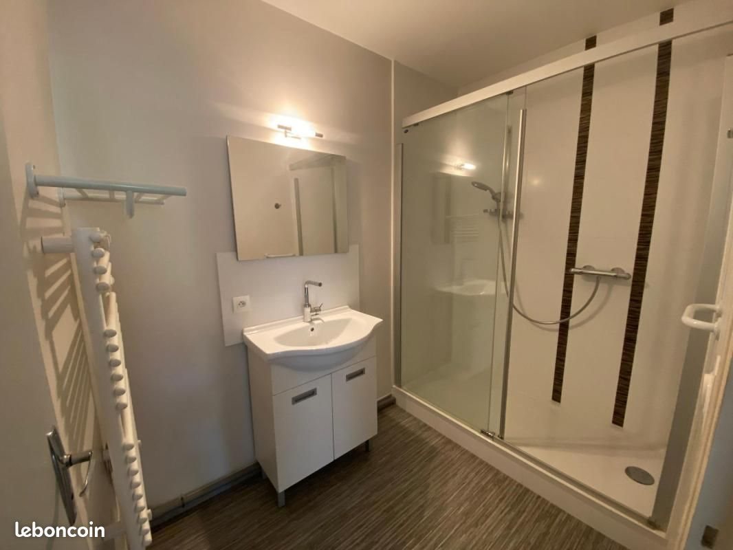 Appartement à louer, 50m², Laval