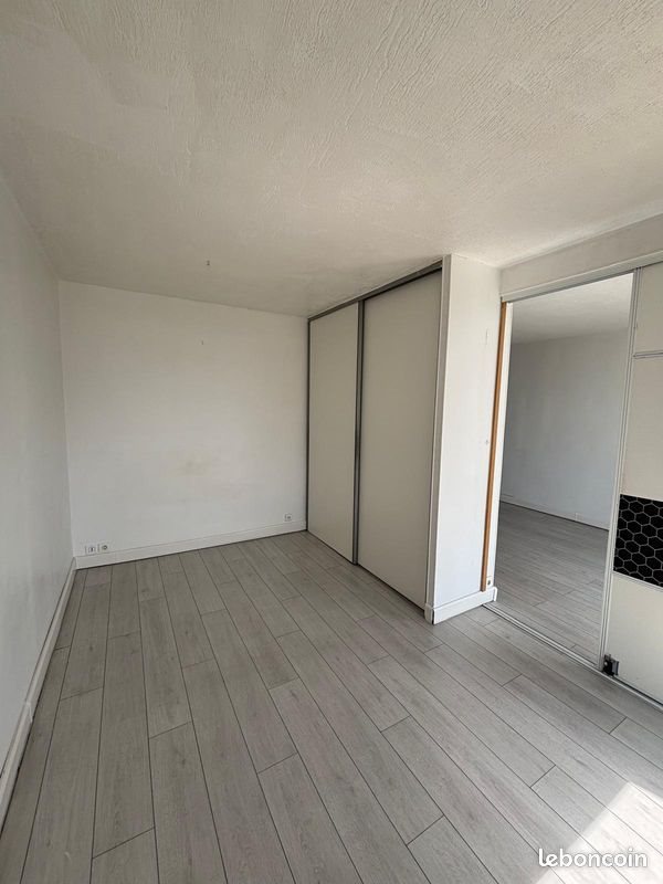 Appartement à louer, 57m², Chatou