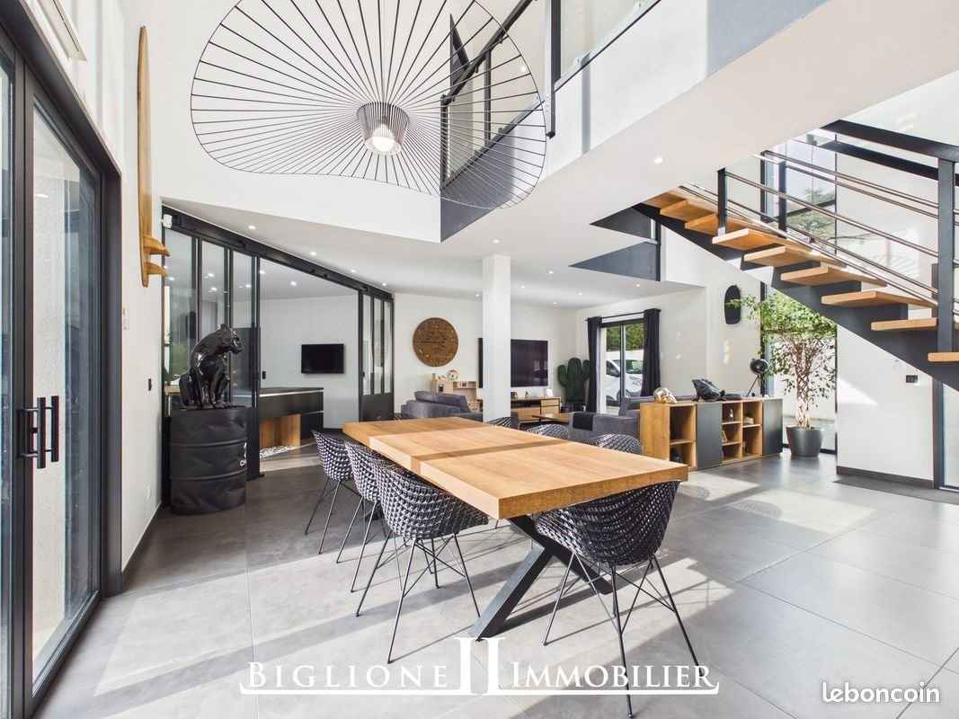 Maison à vendre, 205m², Écouen