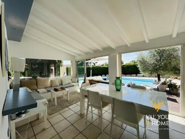 Maison à vendre, 204m², Charly