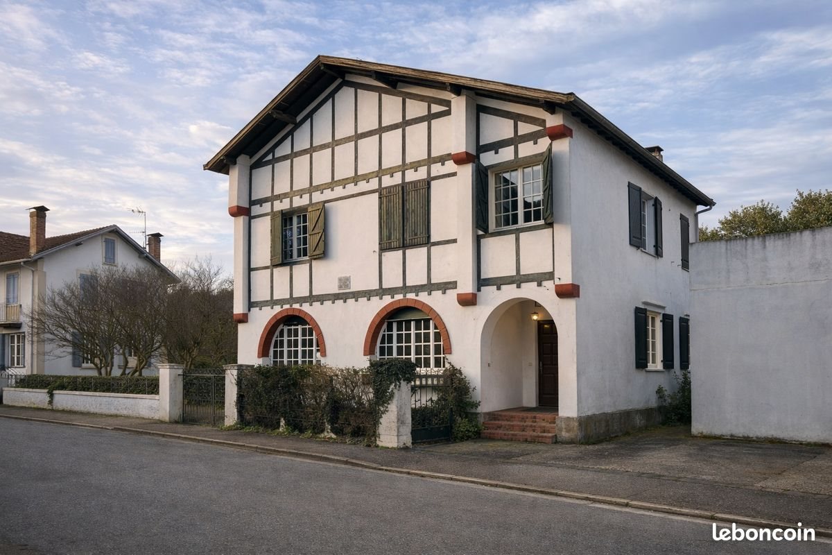 Maison à vendre, 187m², Saint-Palais