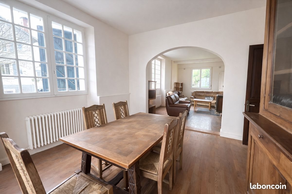 Maison à vendre, 187m², Saint-Palais
