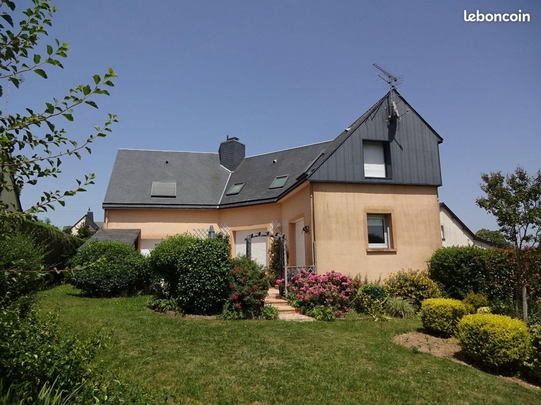 Maison à vendre, 152m², Lécousse