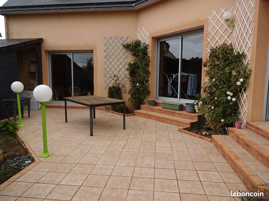 Maison à vendre, 152m², Lécousse