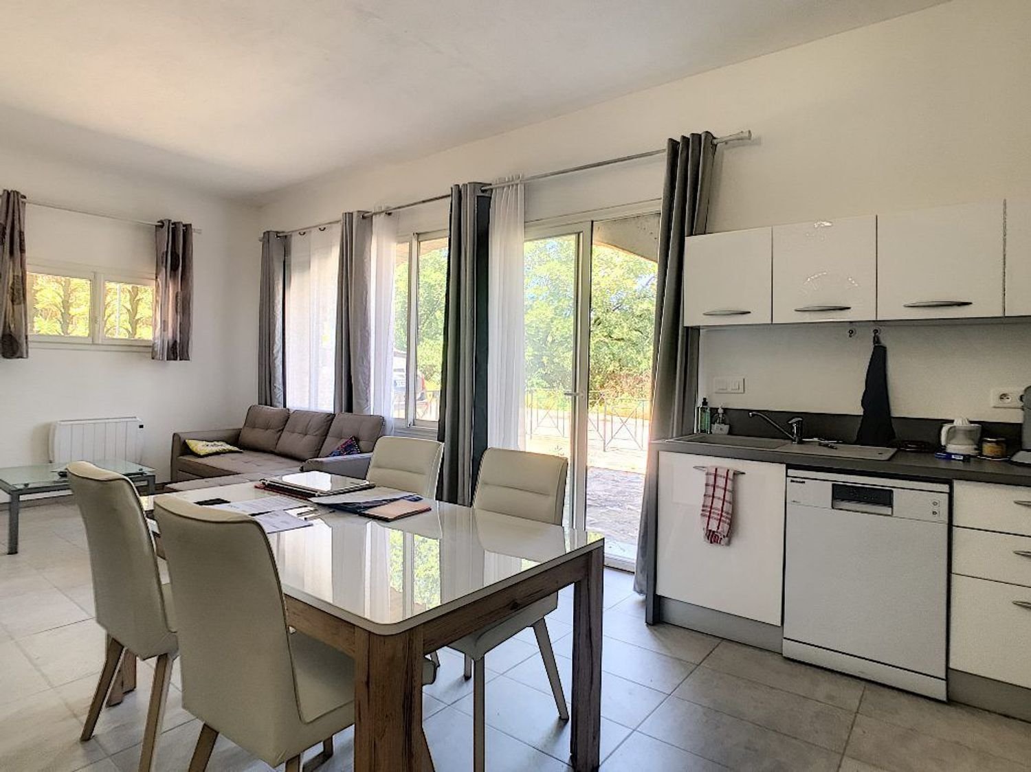 Appartement à louer, 95m², Nîmes