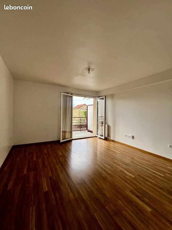 Appartement à louer, 39m², Livry-Gargan
