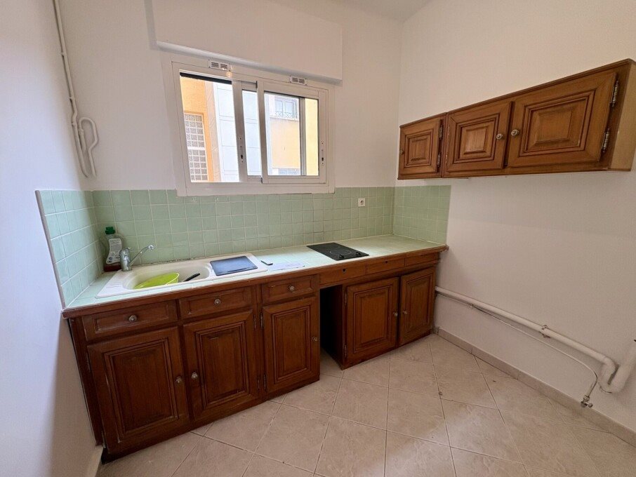 Appartement à louer, 30m², Cassis