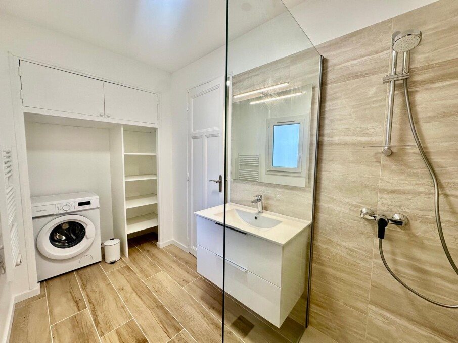 Appartement à louer, 68m², Cassis