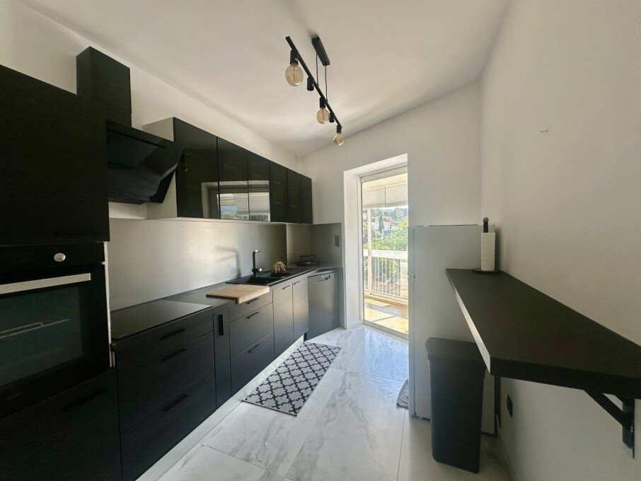 Appartement à louer, 68m², Cassis