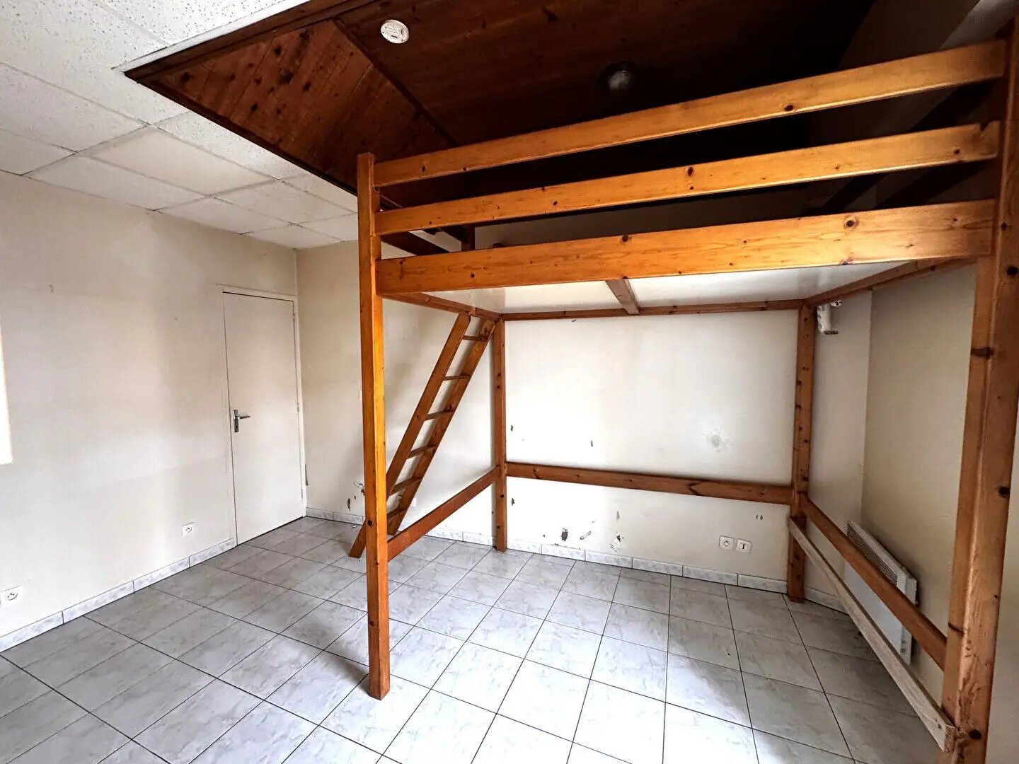 Appartement à louer, 18m², Sainte-Pazanne
