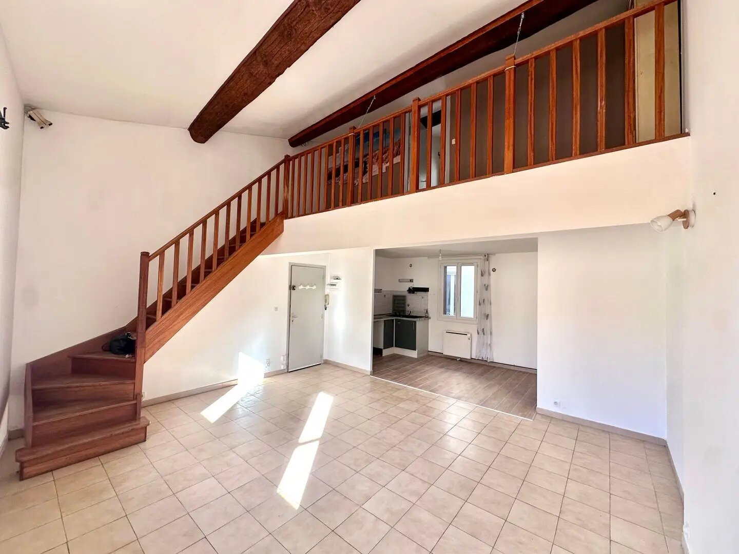 Appartement à louer, 53m², Nîmes
