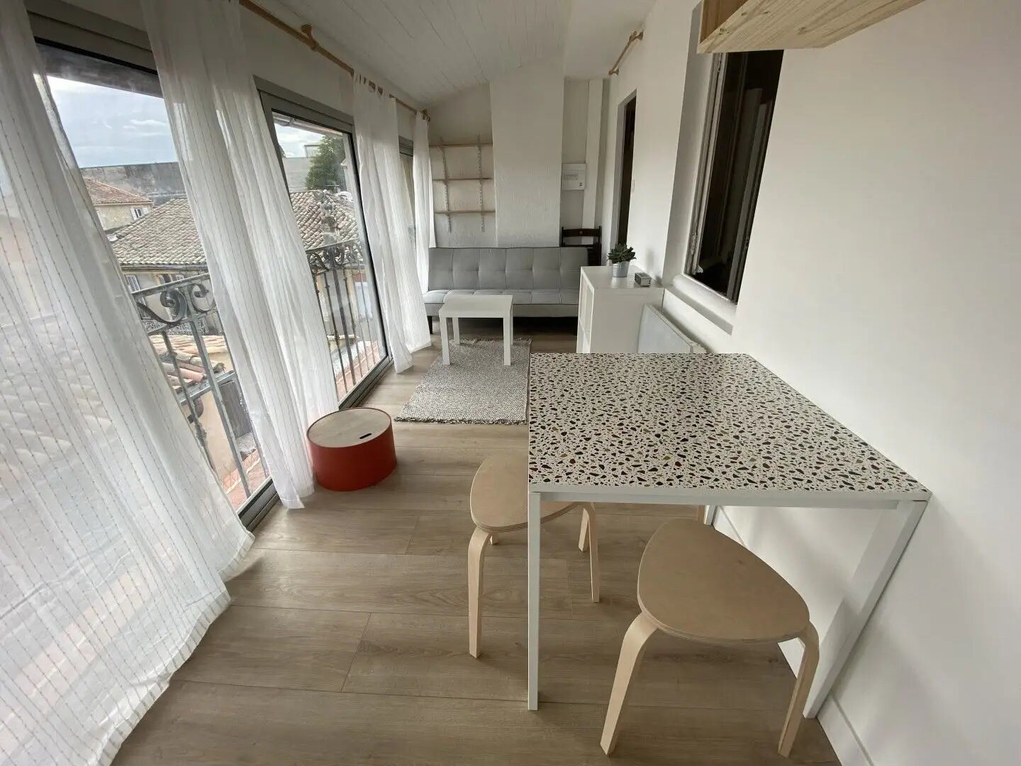 Appartement à louer, 30m², Nîmes