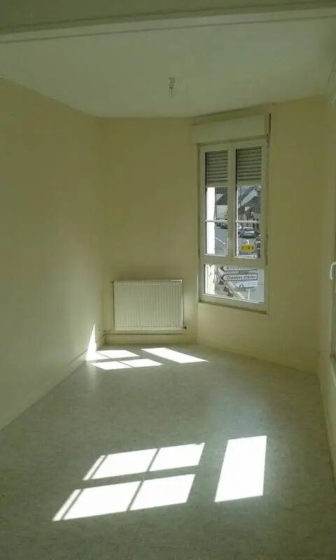 Appartement à louer, 63m², Trie-Château