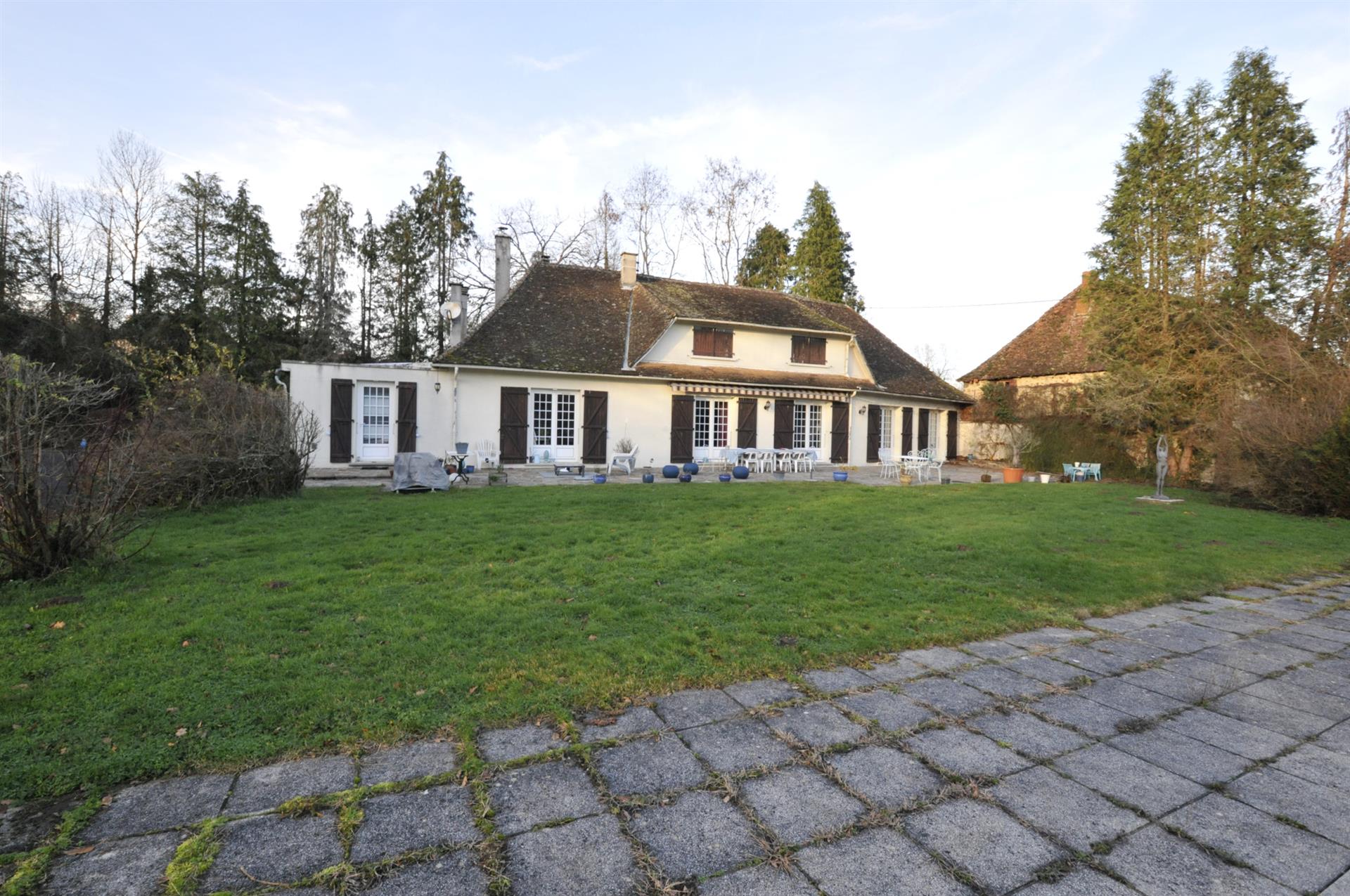 Maison à vendre, 197m², Saint-Jean-Ligoure