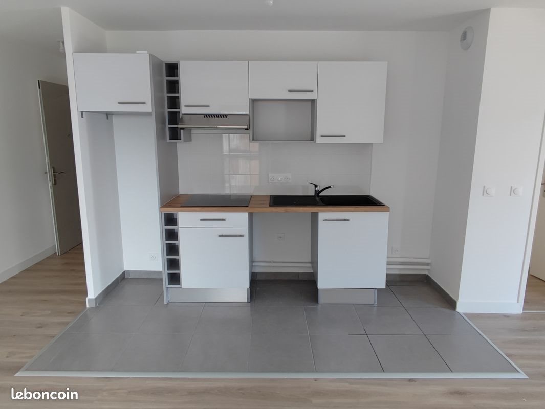 Appartement à louer, 62m², Bordeaux