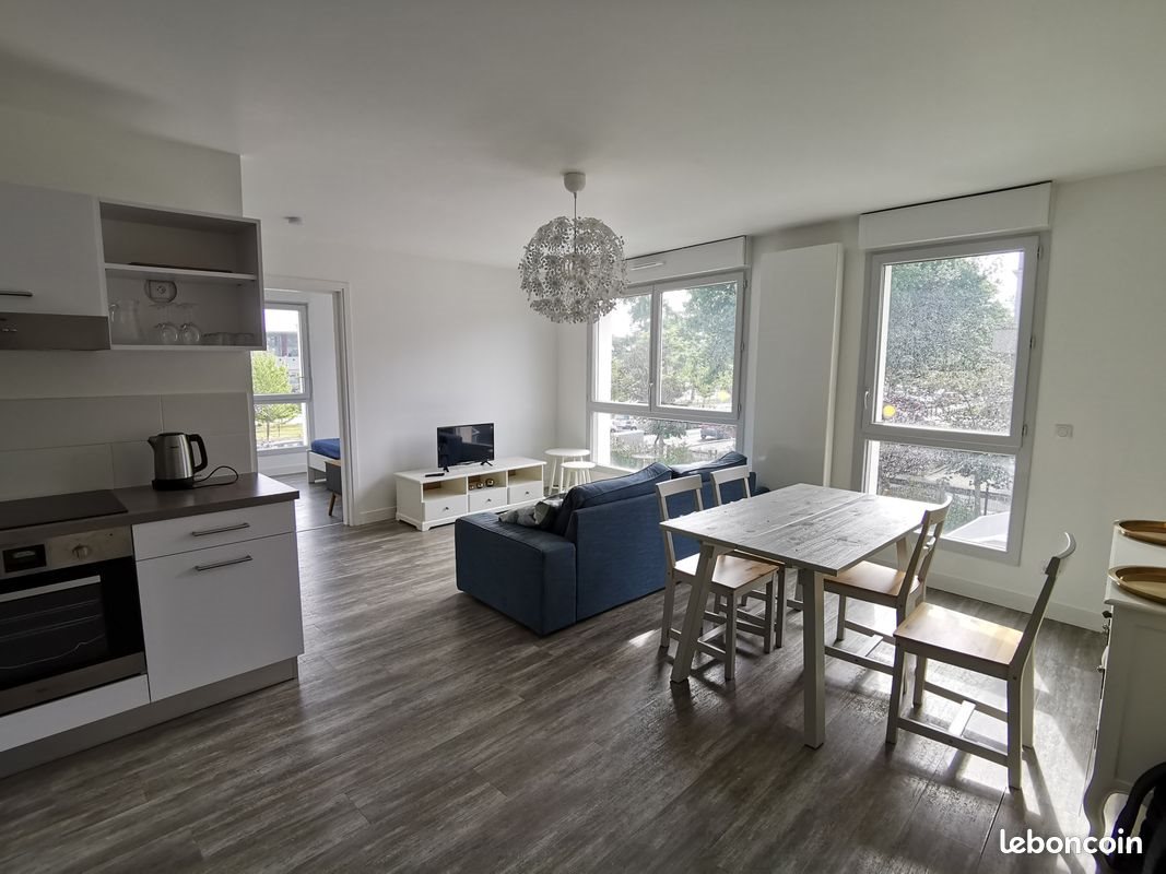 Appartement à louer, 65m², Talence