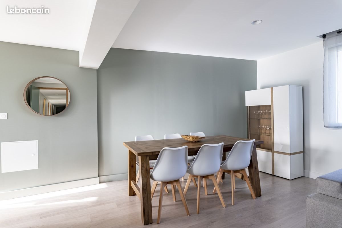 Appartement à louer, 148m², Talence