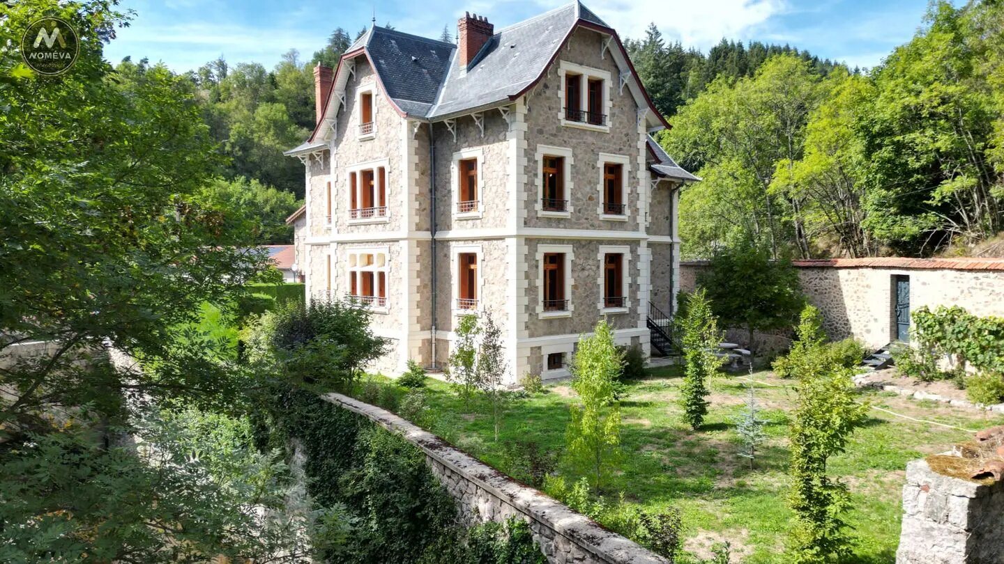 Maison à vendre, 360m², Dunières