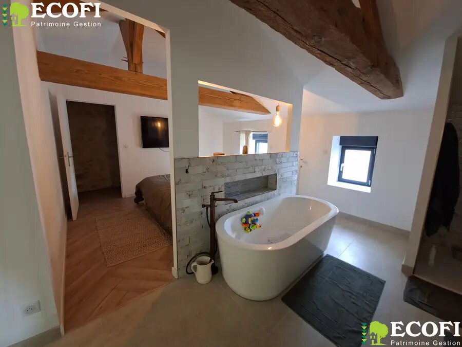 Maison à vendre, 221m², Bressuire