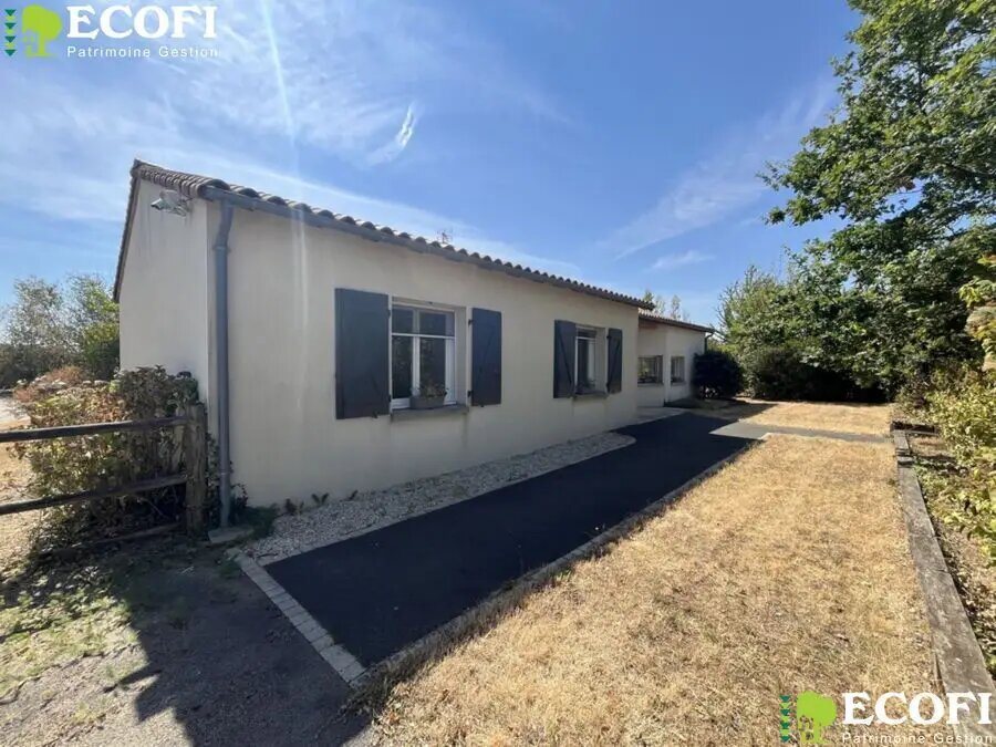 Maison à vendre, 157m², Bressuire