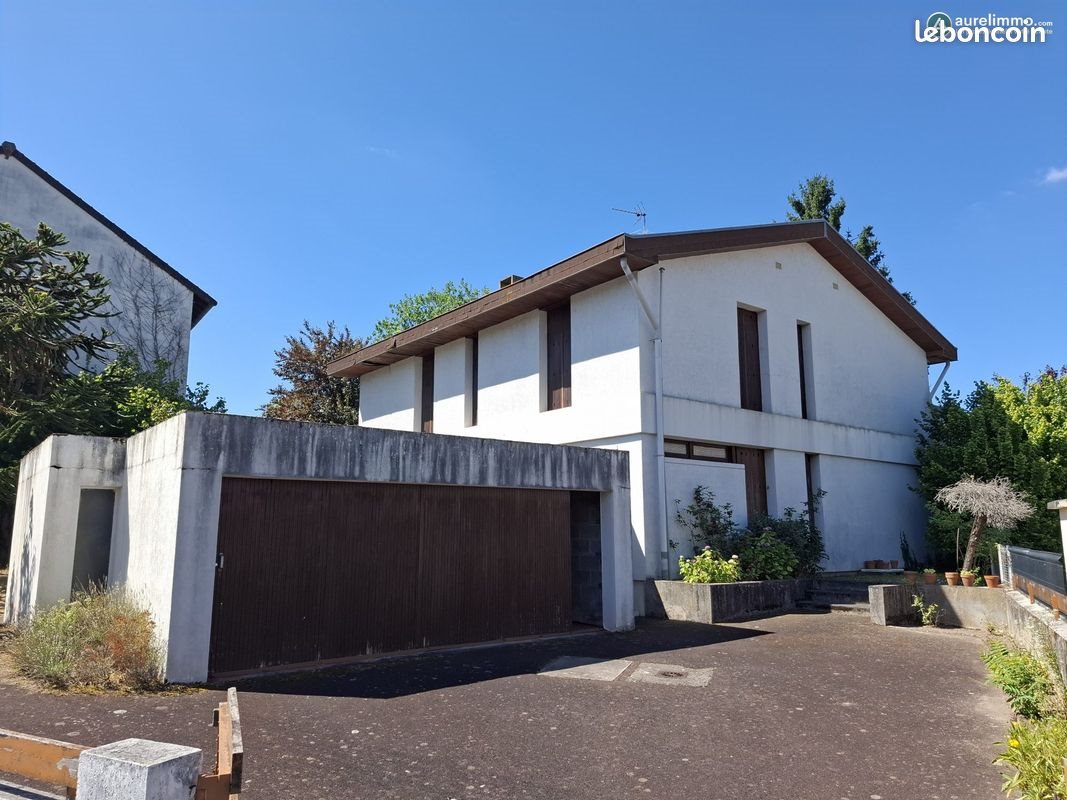 Maison à vendre, 200m², Montluçon