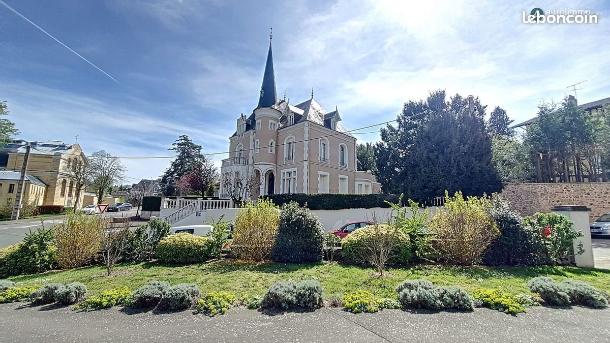Maison à vendre, 285m², Néris-les-Bains
