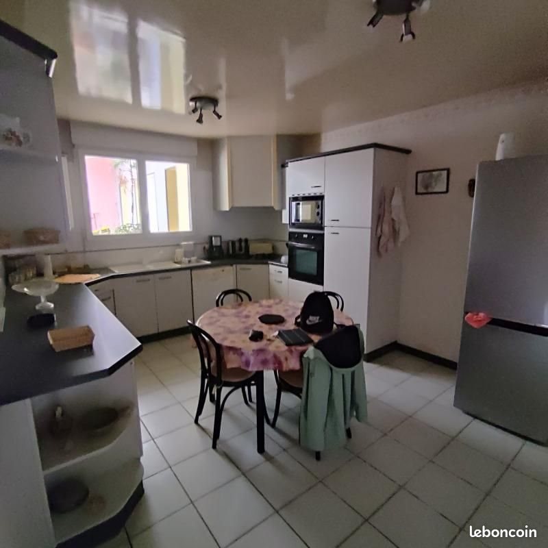 Maison à vendre, 240m², Carbon-Blanc