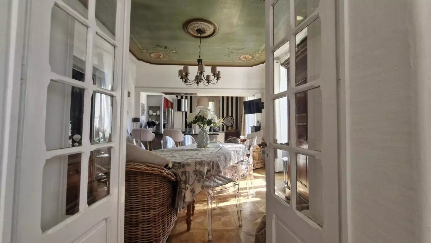 Maison à vendre, 260m², Delle
