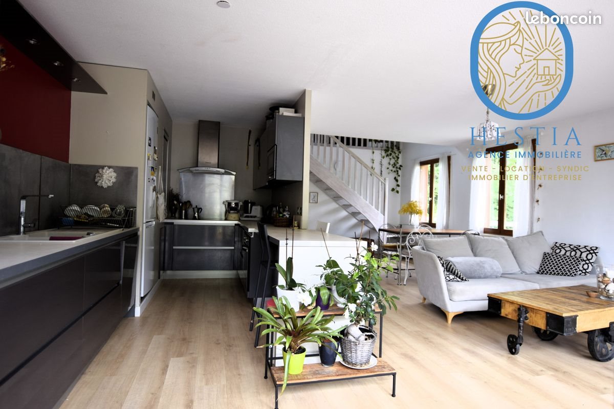 Appartement à louer, 115m², Voreppe