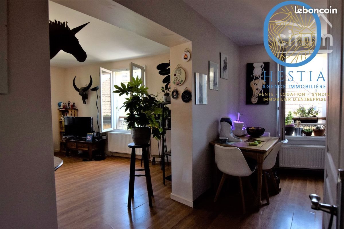 Appartement à louer, 69m², Moirans