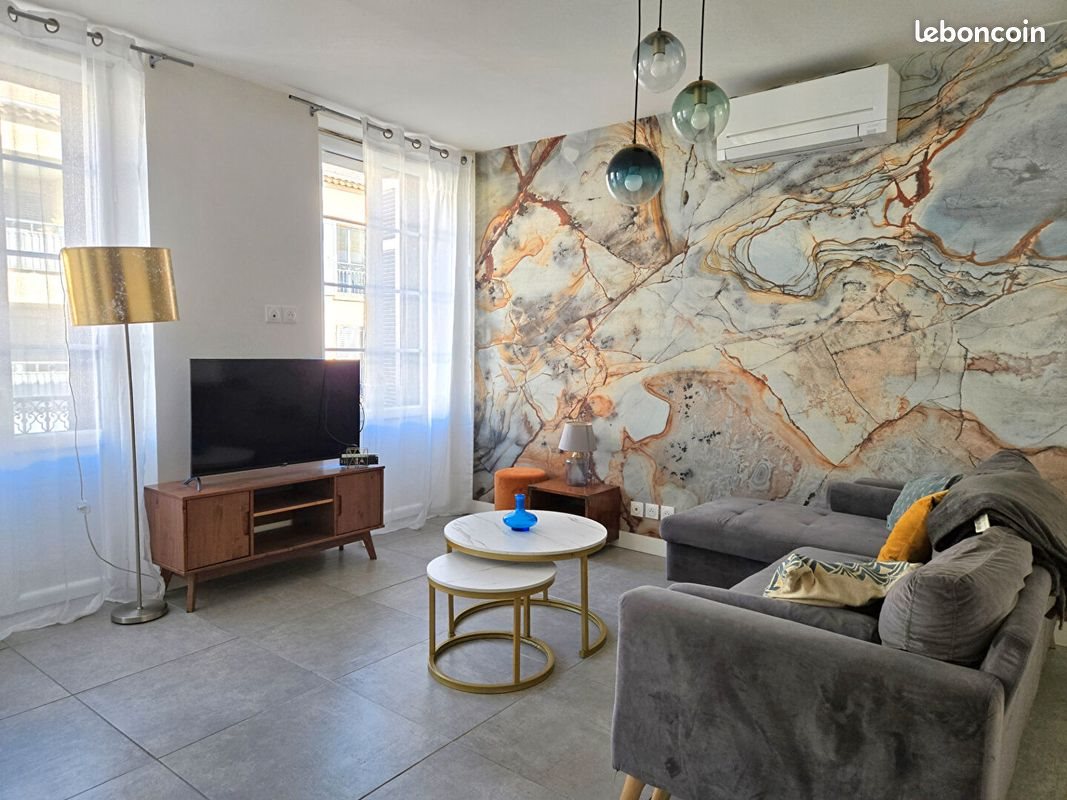 Appartement à louer, 37m², Roquebrune-sur-Argens