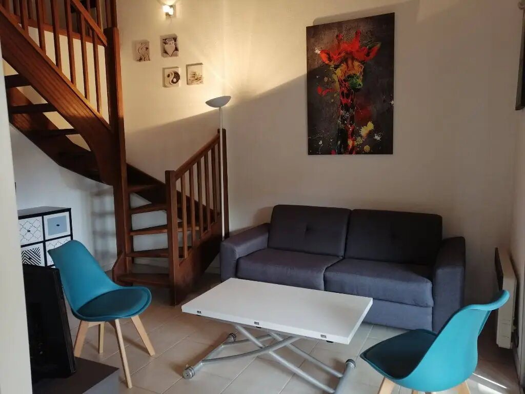 Appartement à louer, 27m², Fréjus