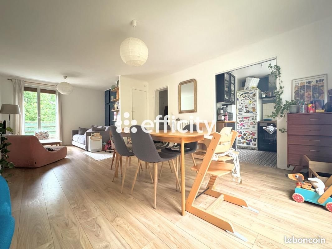 Appartement à vendre, 80m², Saint-Maurice