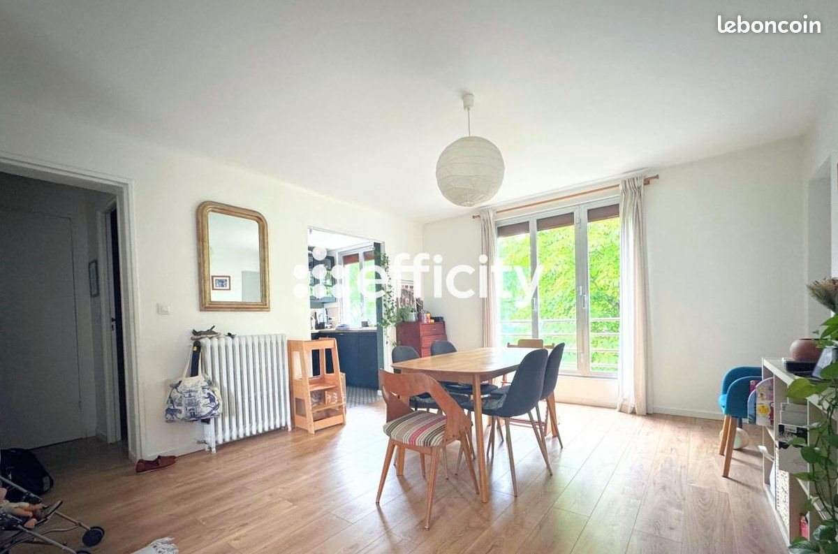 Appartement à vendre, 80m², Saint-Maurice