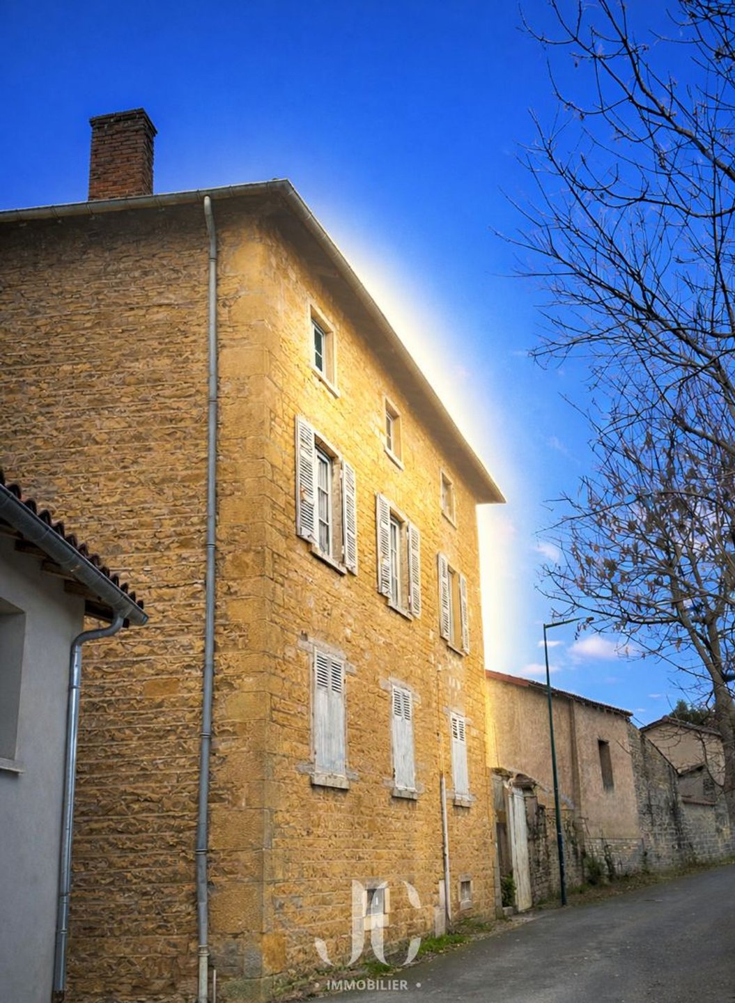Maison à vendre, 240m², Lissieu