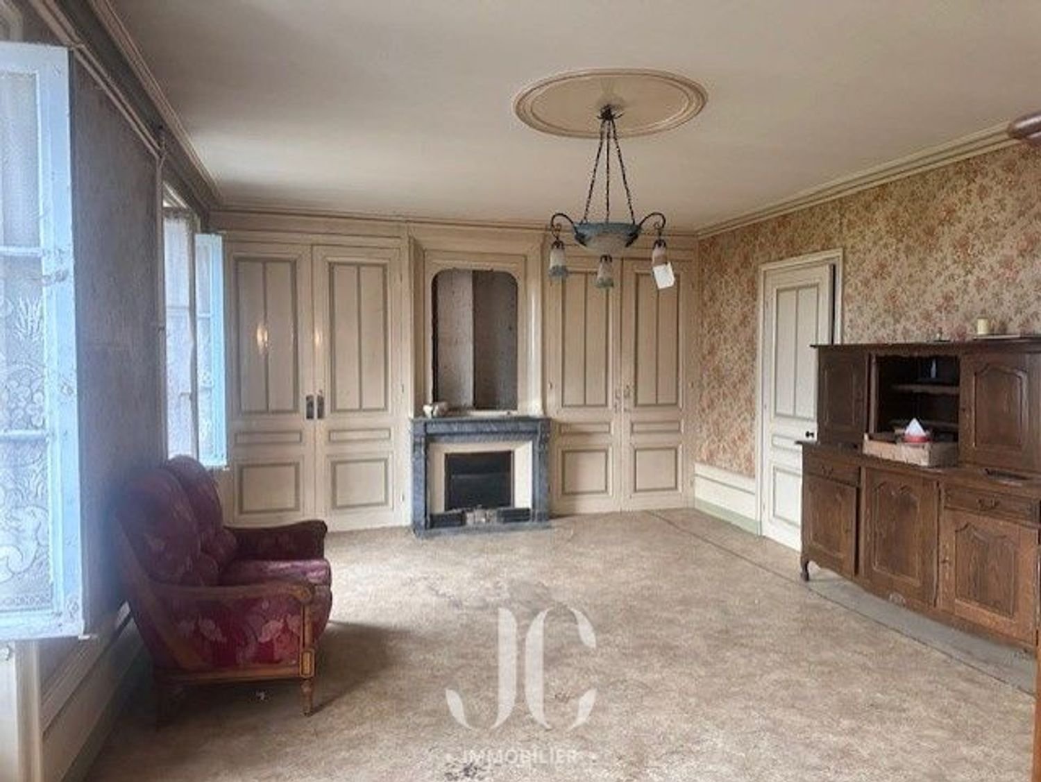 Maison à vendre, 240m², Lissieu